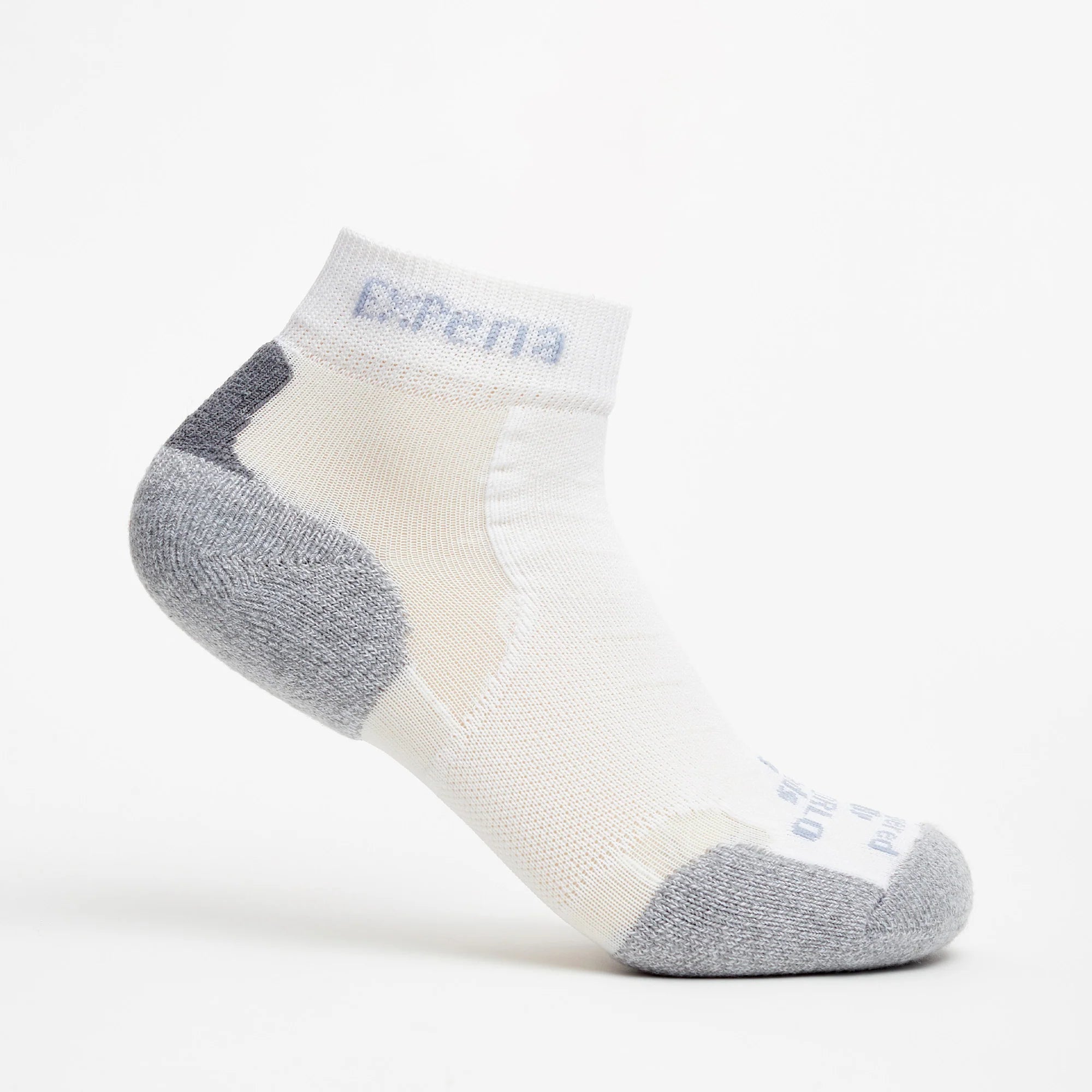 Thorlo Experia TECHFIT Light Cushion Ankle Socks (XCMU) - White