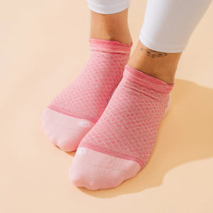 Feetures! Plantar Fasciitis Compression Sock - Light Cushion Tab (Wild Rose)