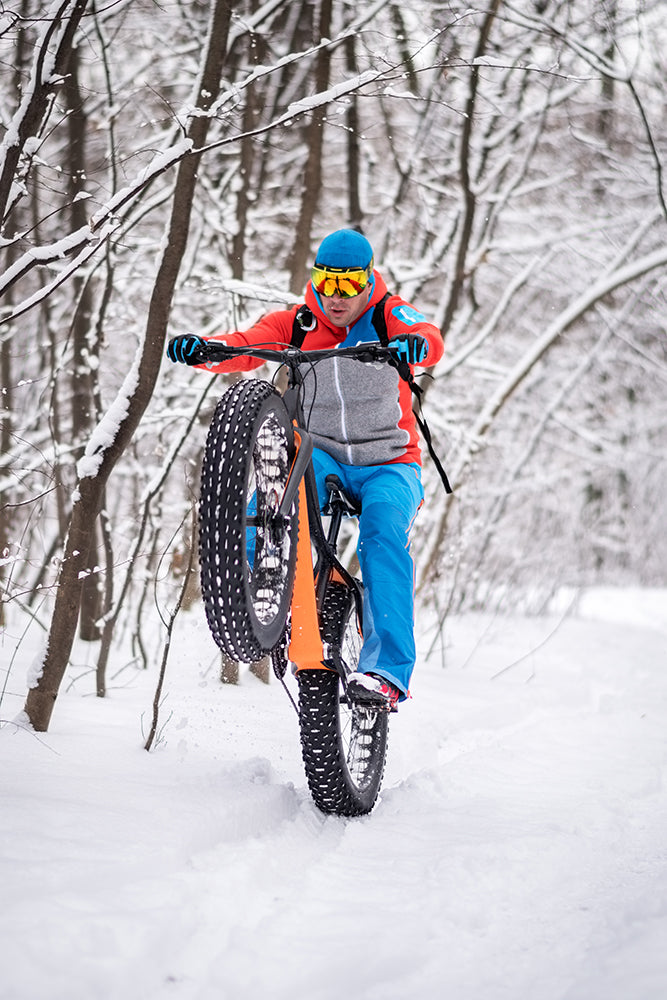 The Grind: The Art of the Warmth - Choosing the Right Sock for Cold Weather