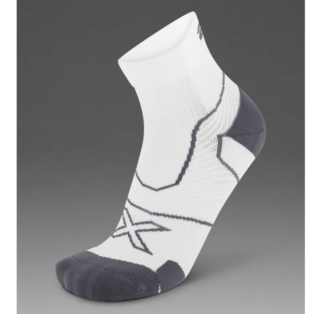2XU Vectr Cushion 1/4 Crew Compression Socks - White
