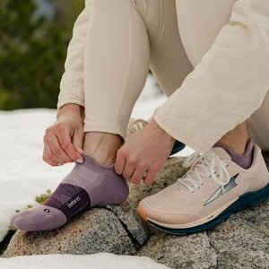 Feetures! Merino 10 Cushion No Show Tab - Spiced