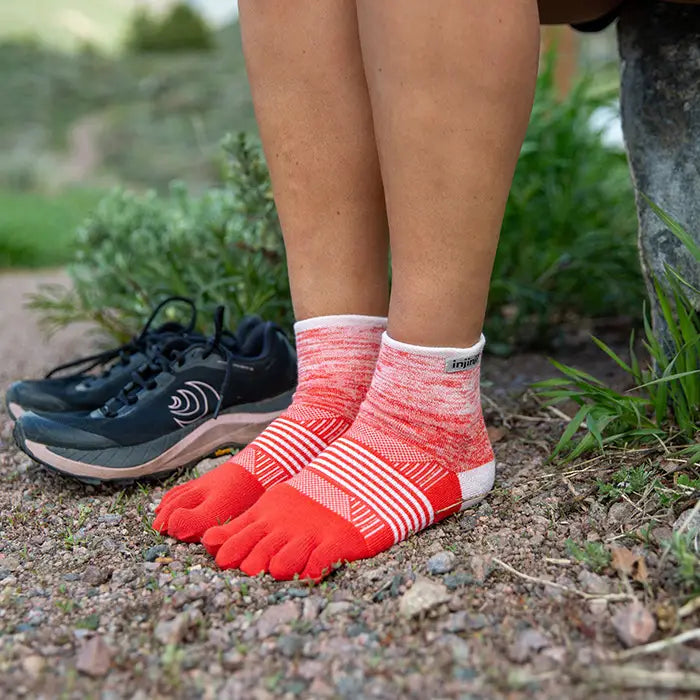 Injinji TRAIL Women's Mini Crew - Hibiscus