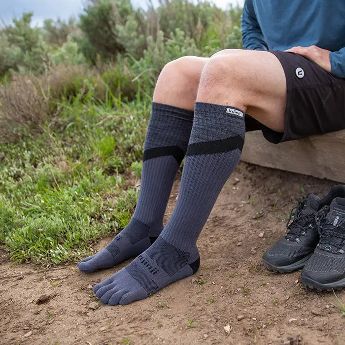 Injinji Trail Midweight Over The Calf - Granite