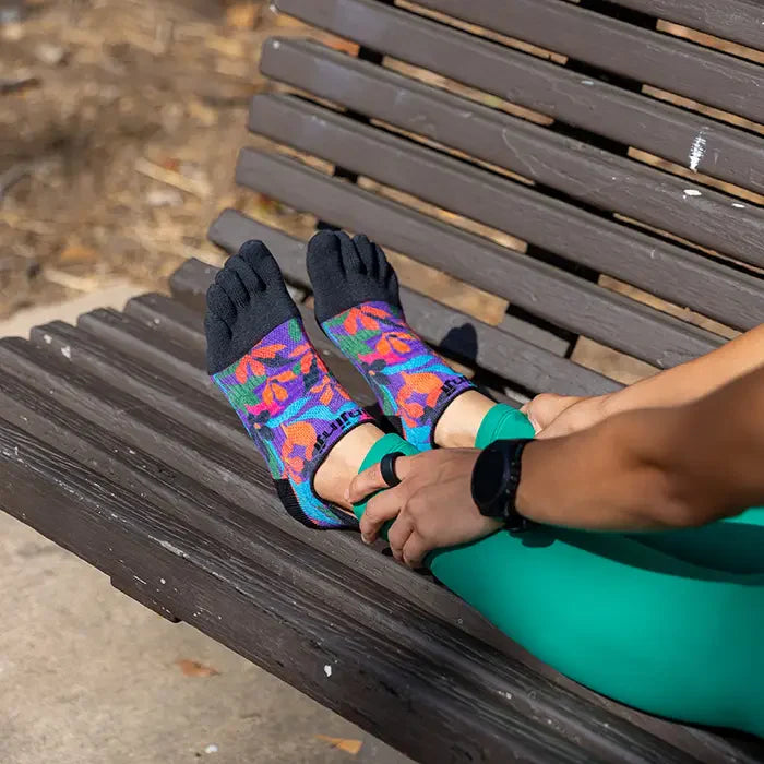 Injinji Spectrum Women's Run Lightweight No-Show (Tropical)