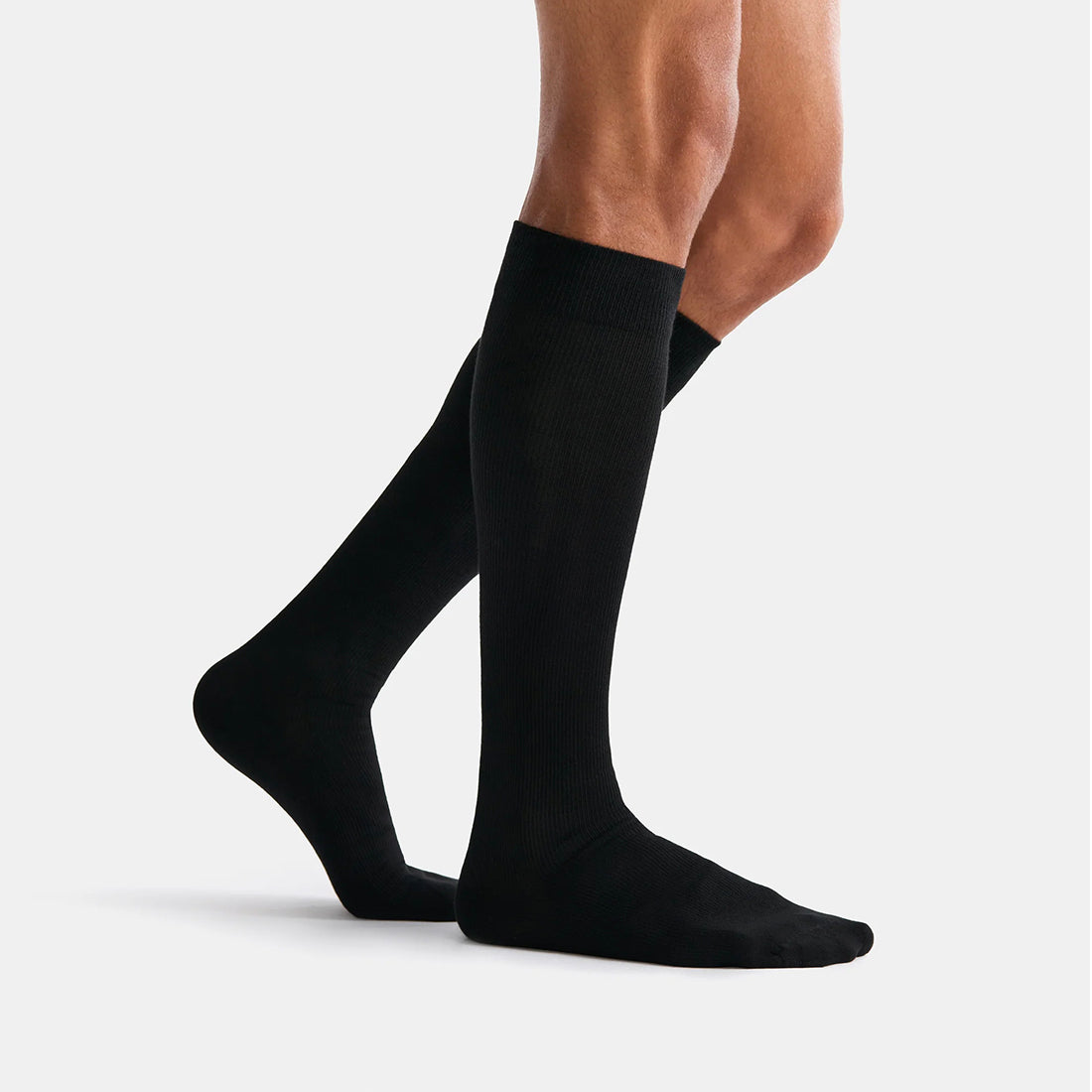 Therapuetix Unisex Travel Socks (Black)