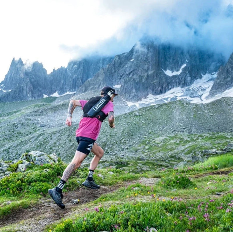 Camelbak Apex Pro Run Vest (Scarlet)