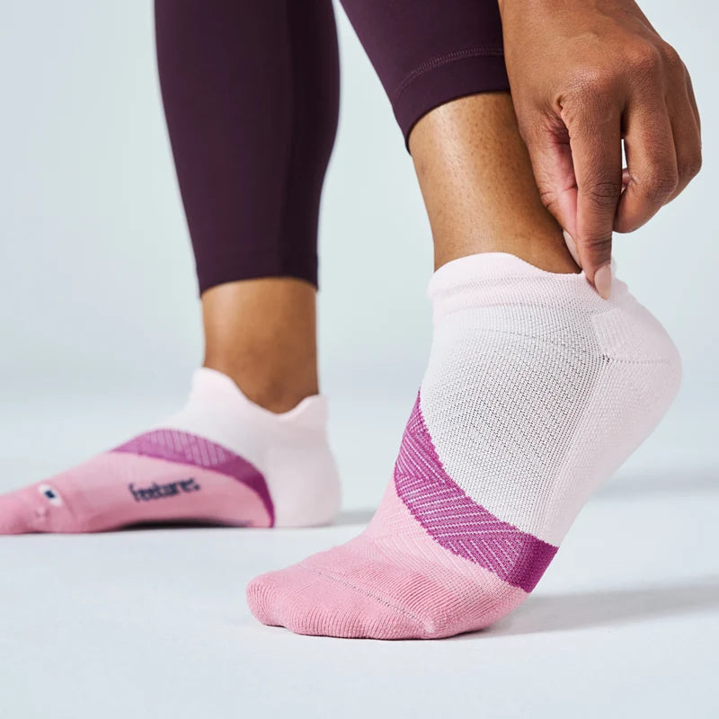 Feetures! ELITE Light Cushion No Show - Pink Salt