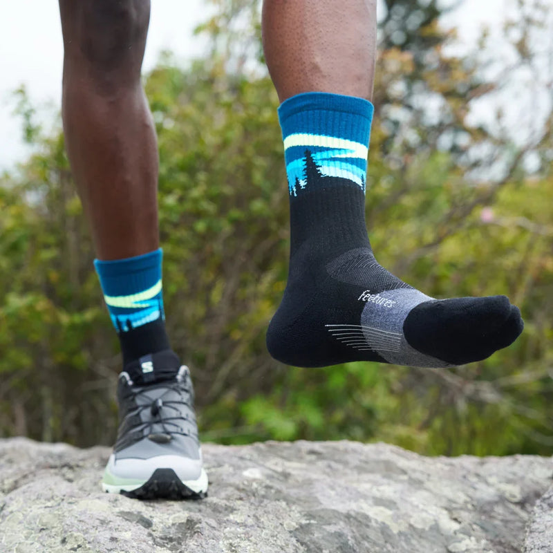 Feetures! TRAIL Max Cushion Mini Crew - Blue Aurora