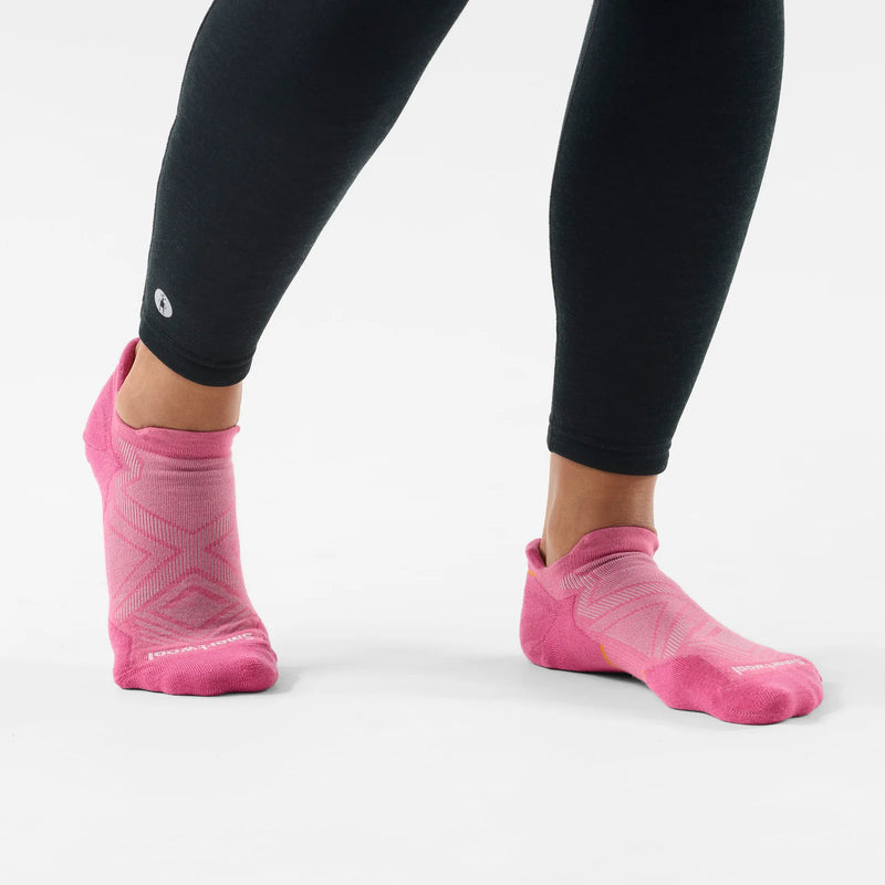 Smartwool Women's Run Targeted Cushion Low Ankle Socks - Garden Pink