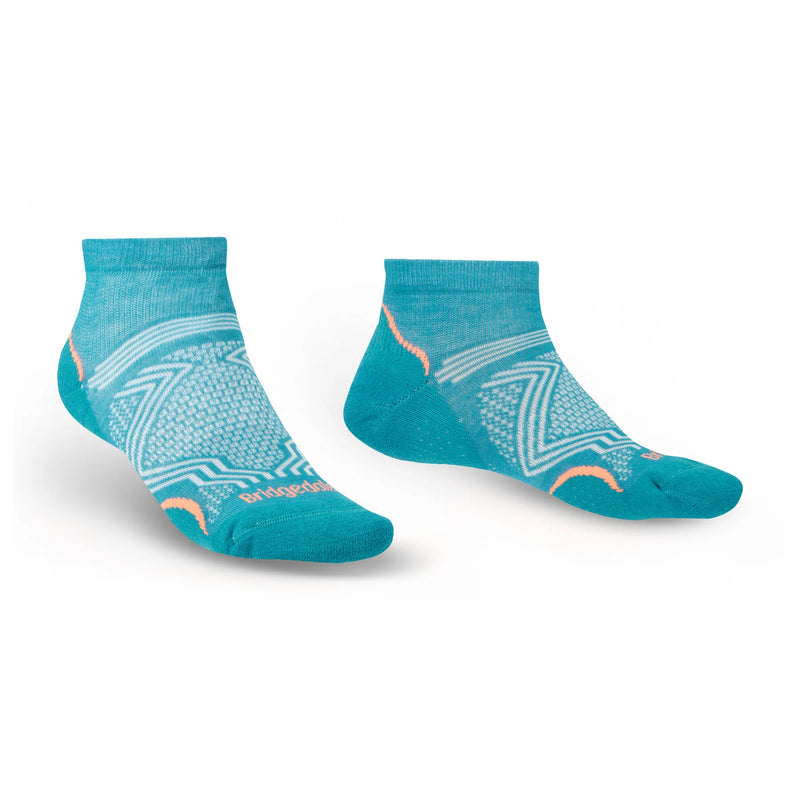 Bridgedale Women's COOLMAX Performance HIKE Socks